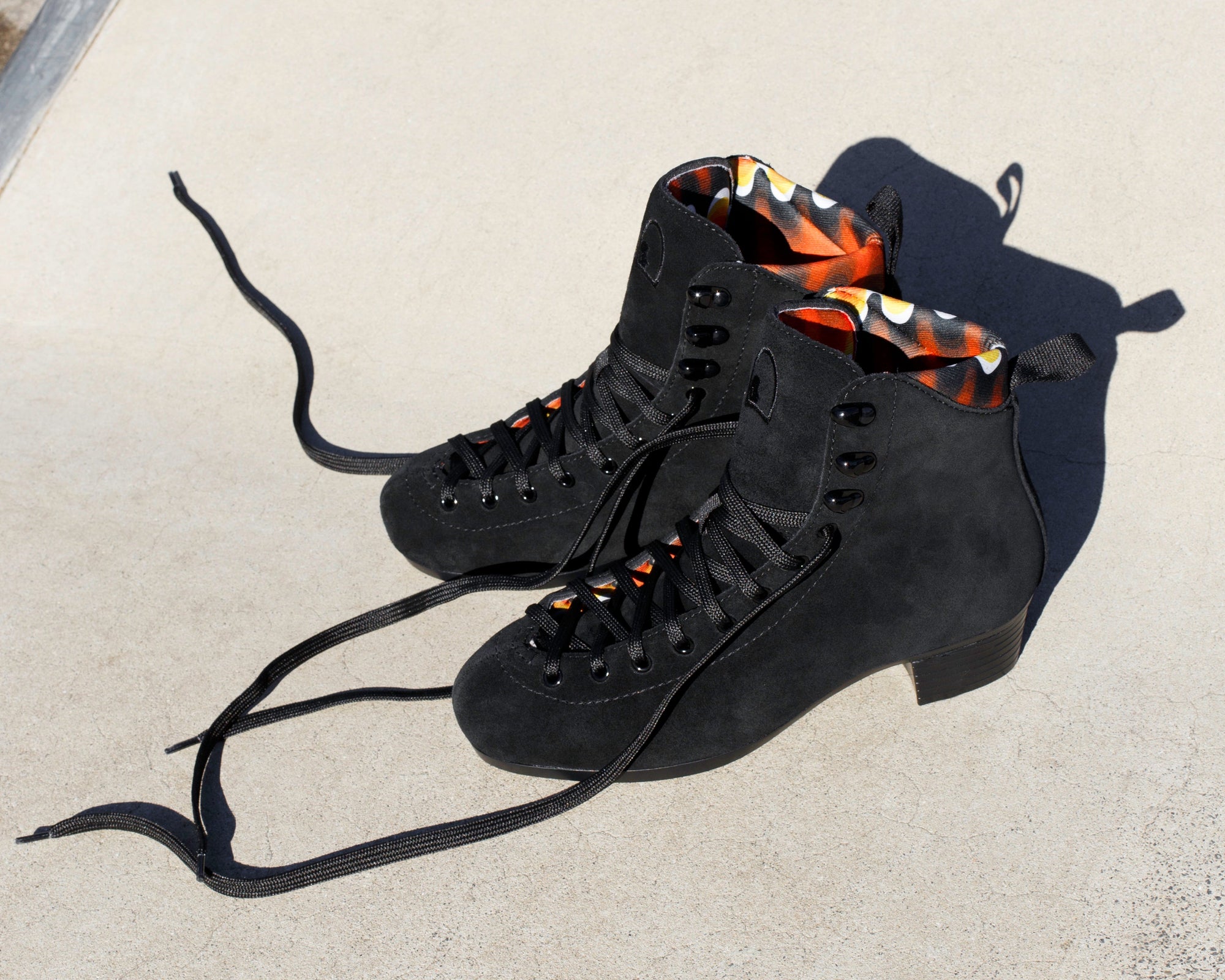 V1 PRO BOOT Chuffed Skates - DE LA CASA